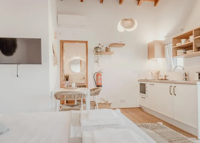 Slow House Nyaraló